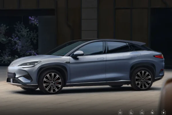 BYD Sealion exterior lateral