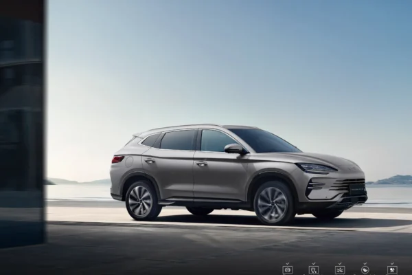 BYD Song Plus DM-I 1.5T exterior lateral