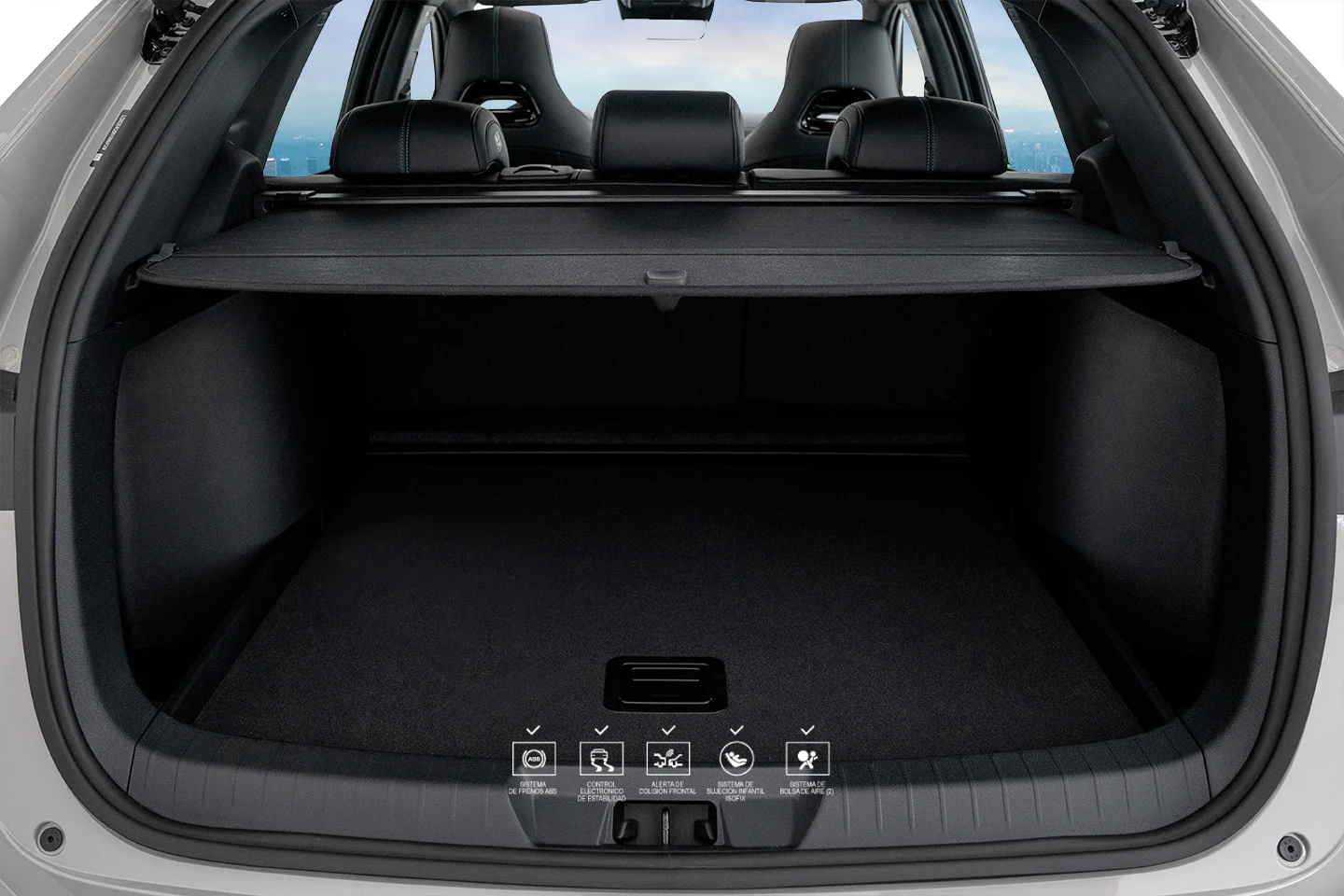 BYD Song Plus EV interior baúl