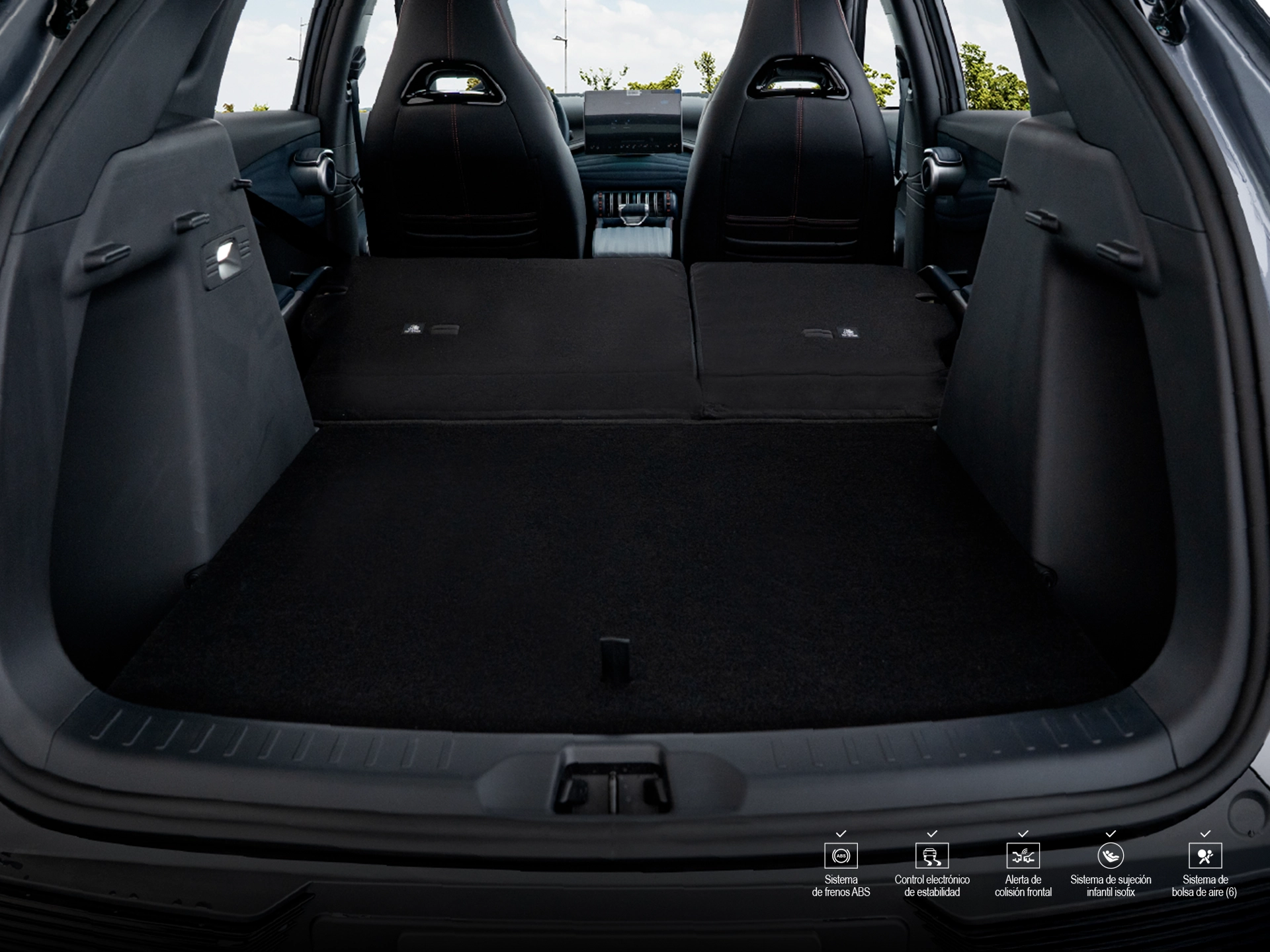 BYD Yuan Plus Lux interior baúl extendido
