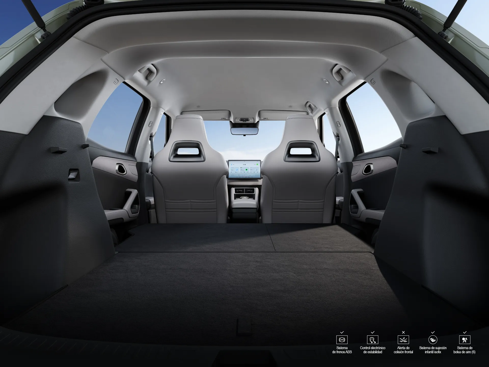 BYD Yuan Up interior baúl extendido