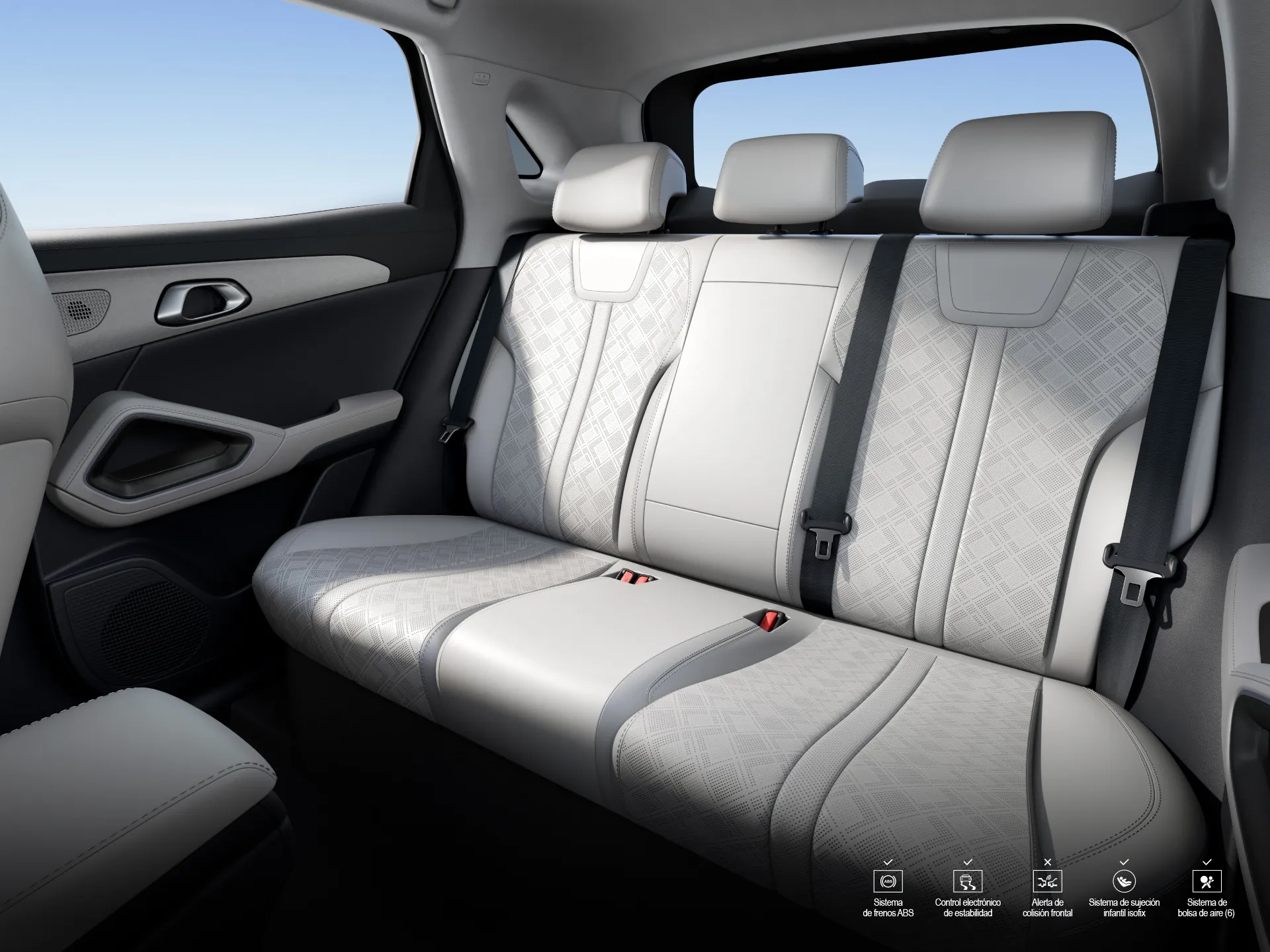 BYD Yuan Up interior asientos traseros