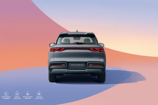 BYD Yuan Up Lux vista posterior